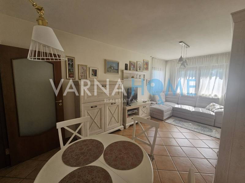 Gallery Image 222