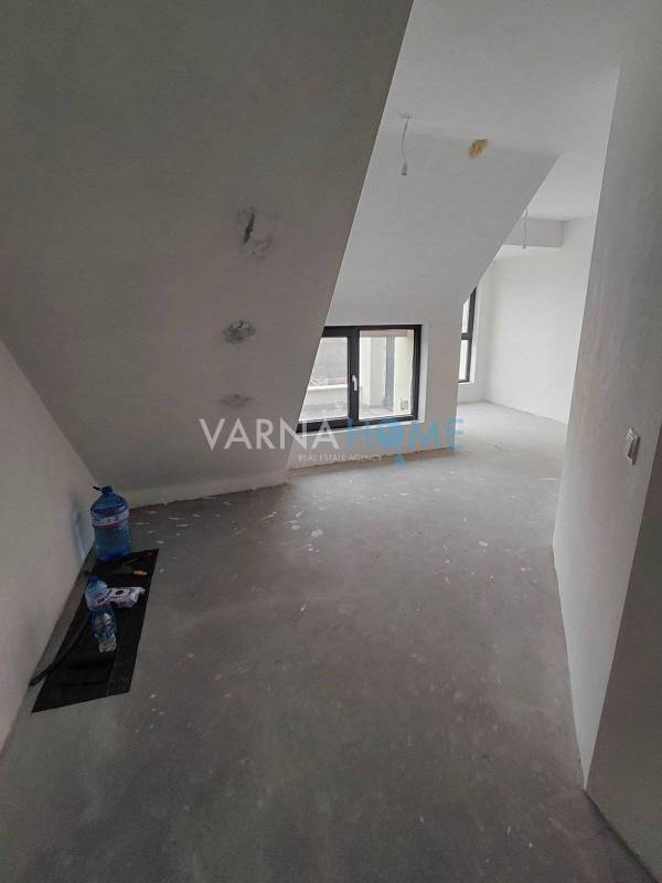 Gallery Image 222