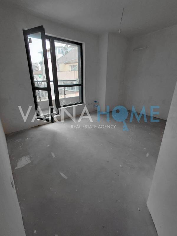 Gallery Image 222